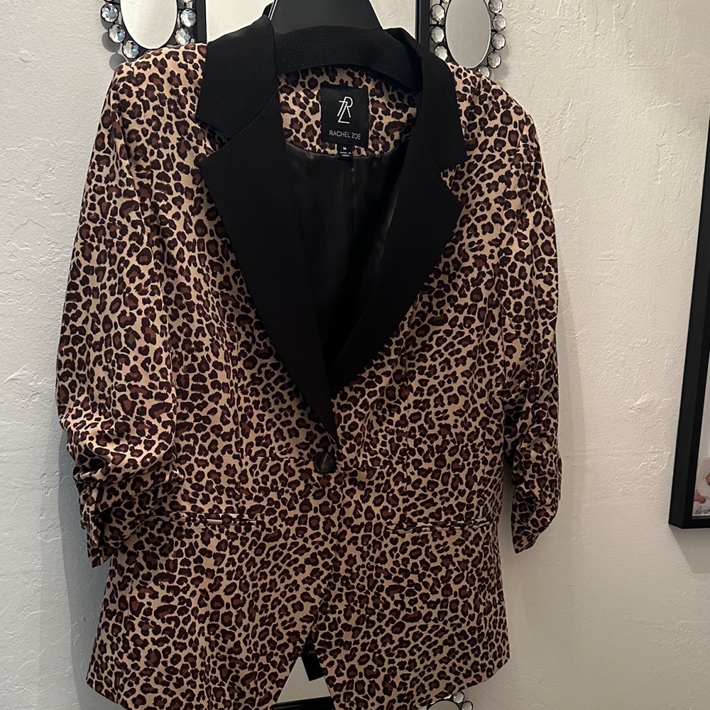 Rachel Zoe Leopard  Print Blazer with Black Accents Size Medium EUC